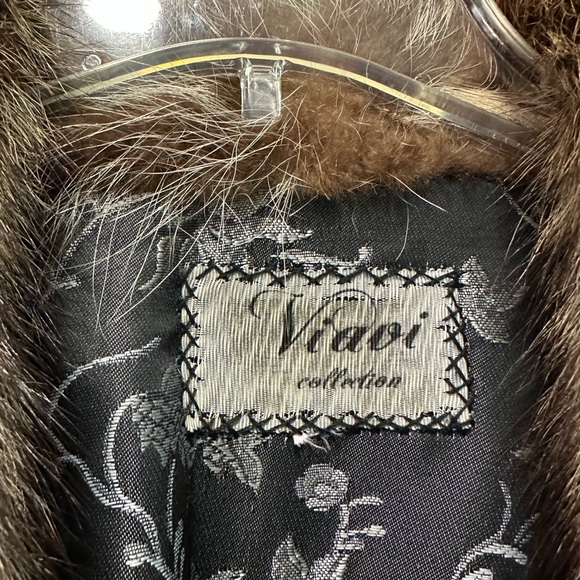 Vintage 100% real Raccoon fur 3/4 coat!  Excellent condition! - Picture 4 of 16